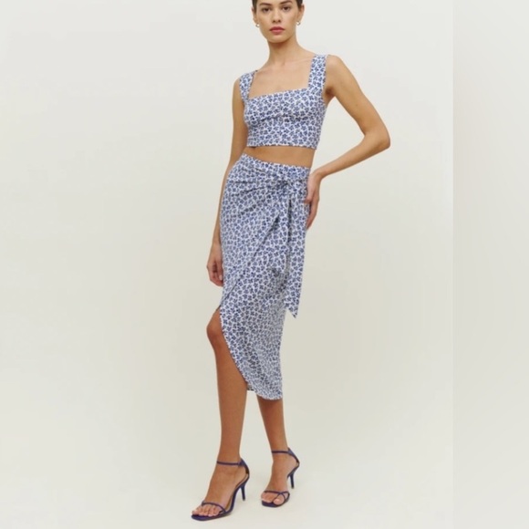 Reformation Dresses & Skirts - Reformation Two Piece Rika Set in Blue Bombay, Size Small